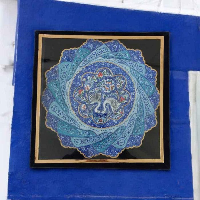 بشقاب میناکاری دیوارکوب 30 سانتی با قاب جیر کد DK711 - تصویر 3