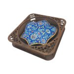 پلاک میناکاری همراه با قاب چوبی کد DK910 - تصویر 2